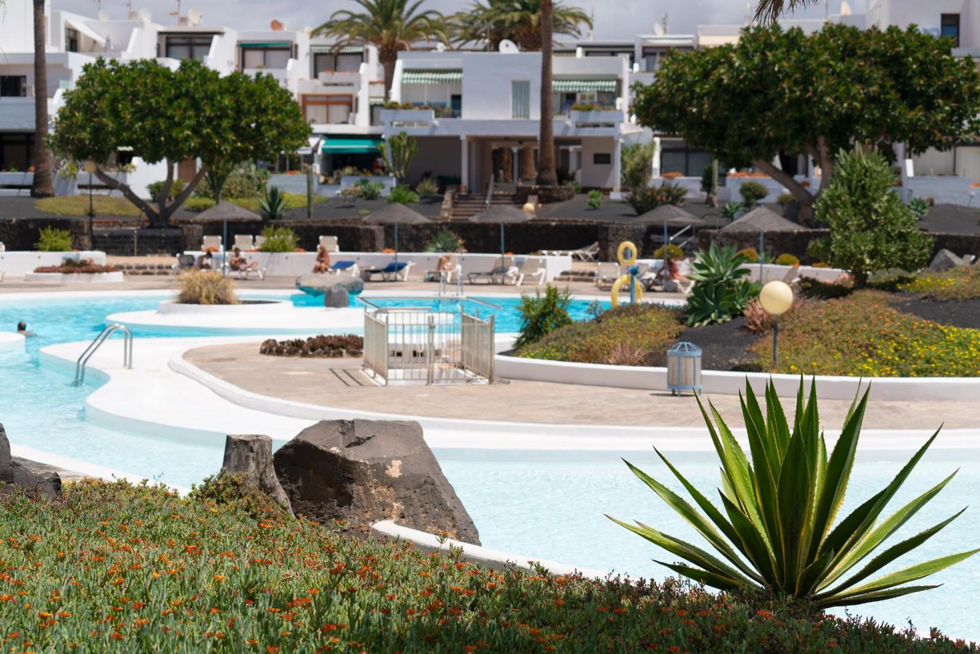 Lanzarote Beach Apartments, Casa Bruna Costa Teguise Ngoại thất bức ảnh